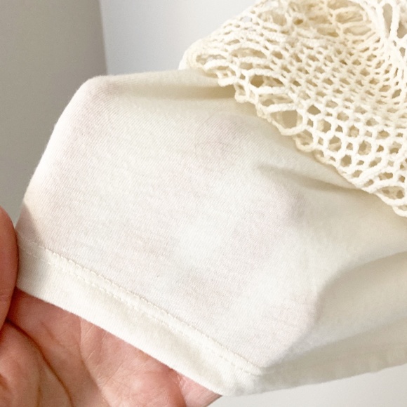 Zara Crochet Cream Sleeveless Blouse - Size M - Picture 5 of 6